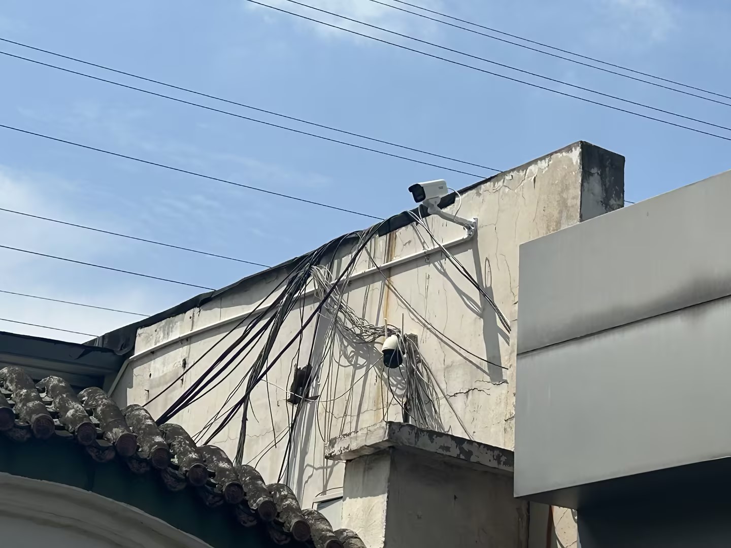 <b>[ 智慧工地监管系统：保安全 促生产 树文明 ]</b>